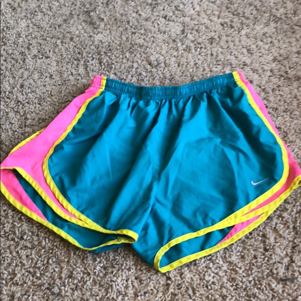 Women’s Nike tempo shorts